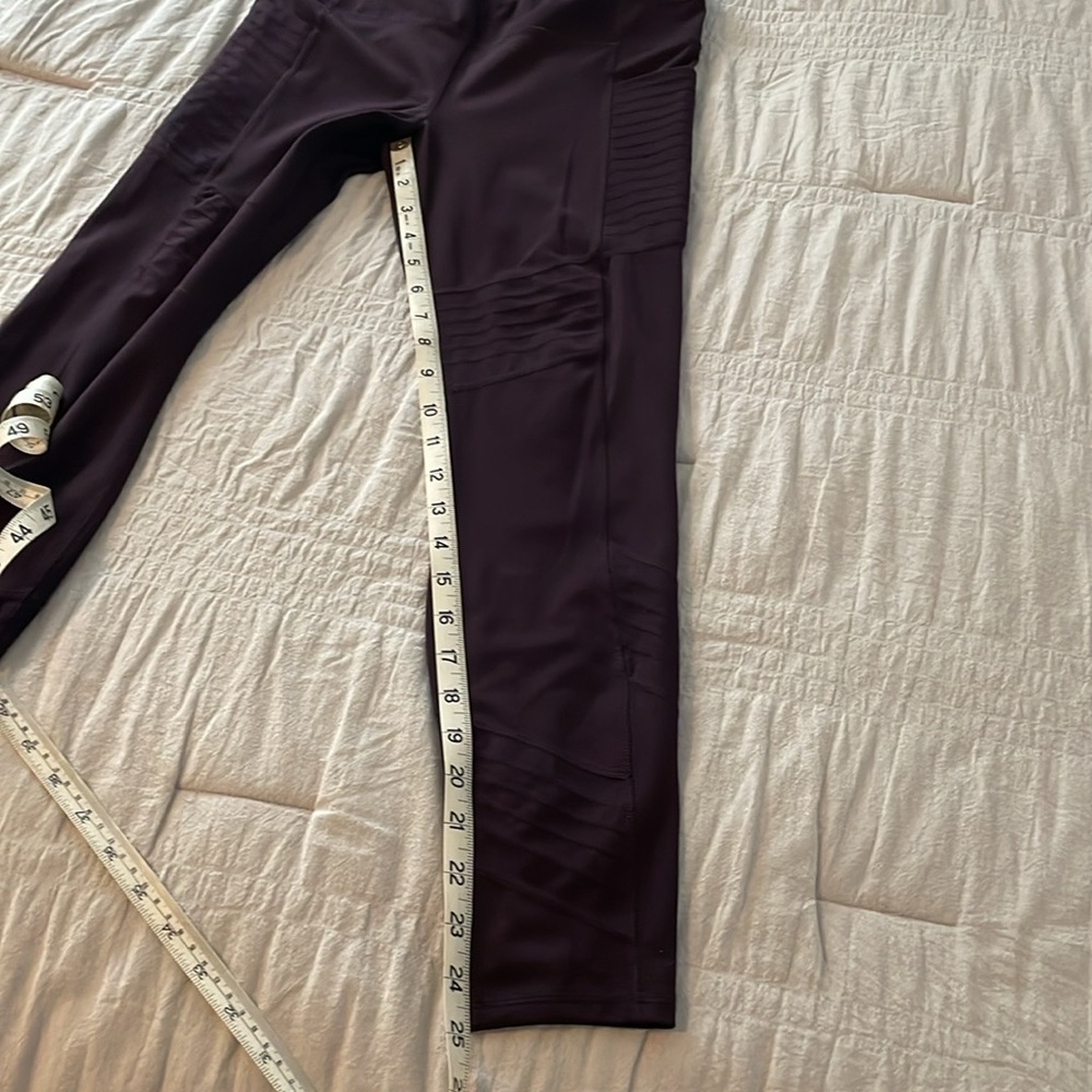 Women’s Small/Medium Legging Bundle - image 8